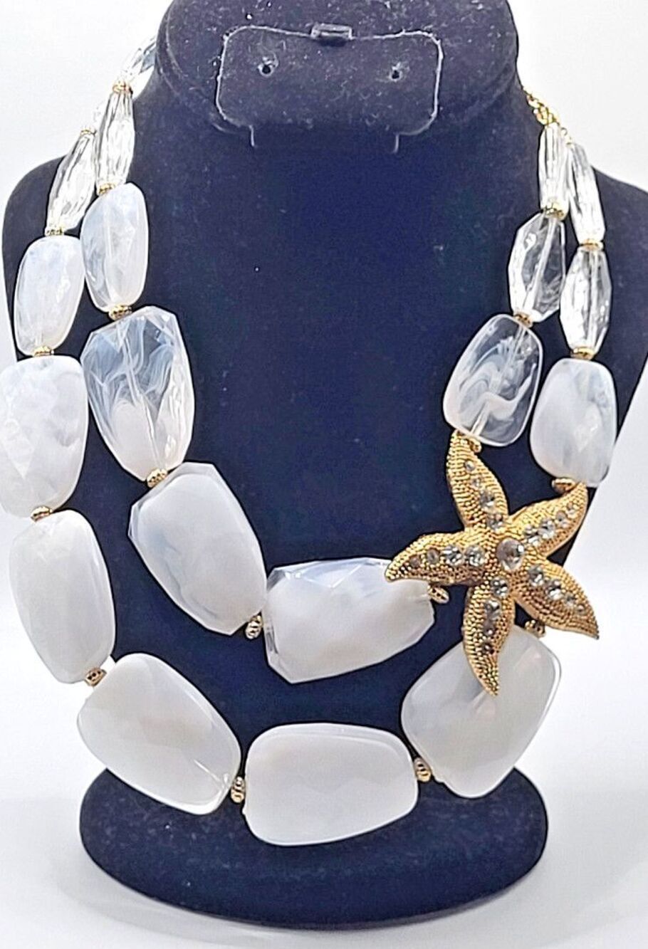 Chunky Starfish with White Acrylic Beads 21in
